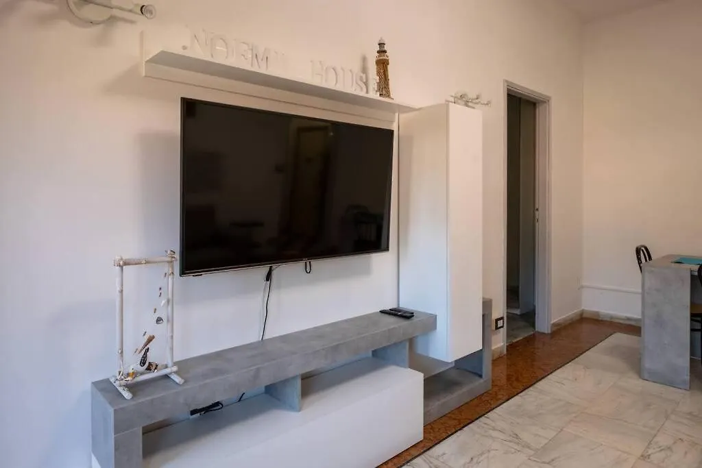 Appartamento Noemi House Rapallo 0*,  Italia